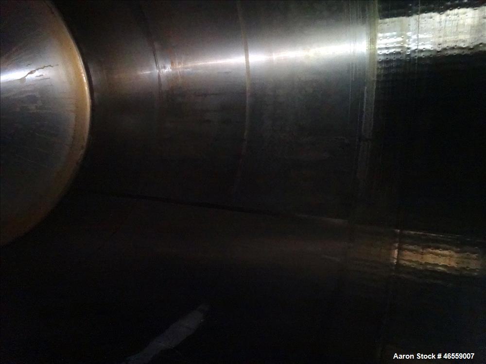 Used DCI 10,000 Gallon, Stainless Steel, Vertical Tank.