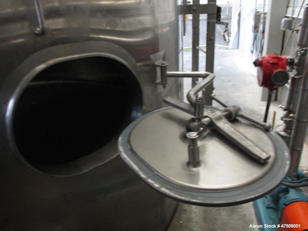 Used DCI Food Grade Silo, 10,000 Gallon, 304 Stainless Steel, Vertical.