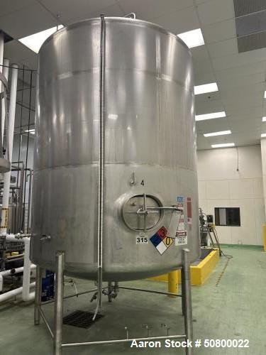 5,000 gallon Vertical Single Wall Mix Tank.
