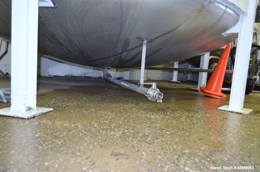 Used 12609 Gallon De Laval Stainless Steel Vertical Tank