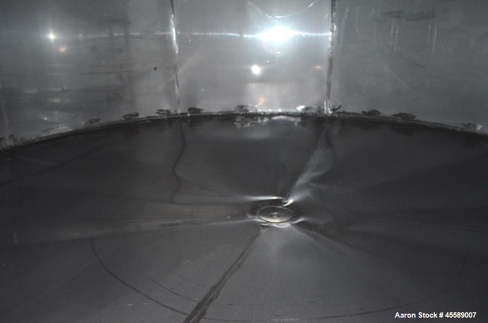 Used 11500 Gallon Douglas Brothers 304 Stainless Steel Vertical Tank