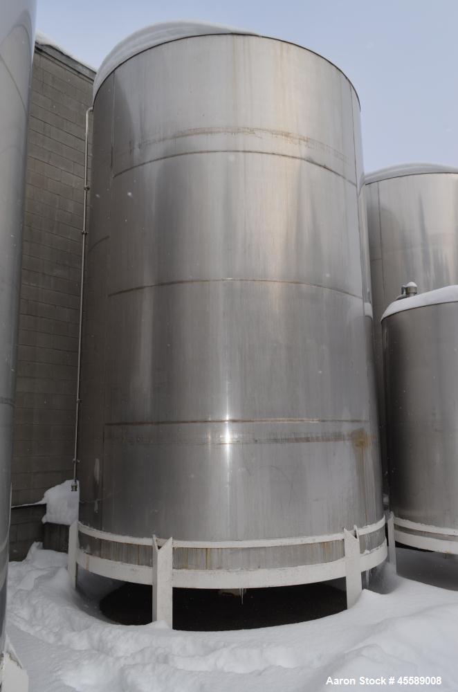 Used 11500 Gallon Douglas Brothers 304 Stainless Steel Vertical Tank