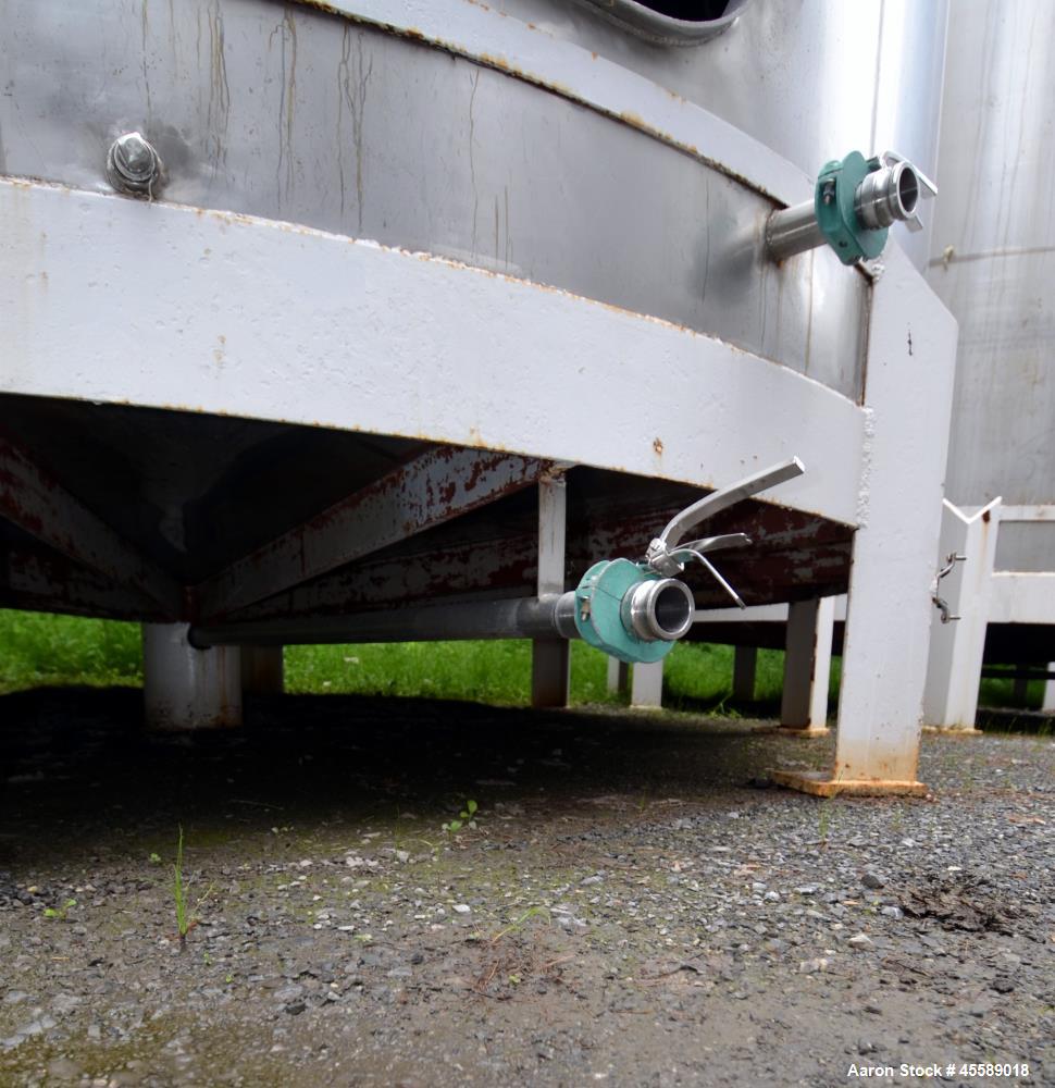 Used 15000 Gallon Douglas Brothers 304 Stainless Steel Vertical Tank