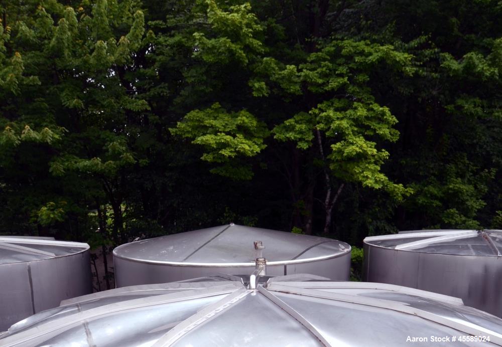 Used 15000 Gallon Douglas Brothers 304 Stainless Steel Vertical Tank