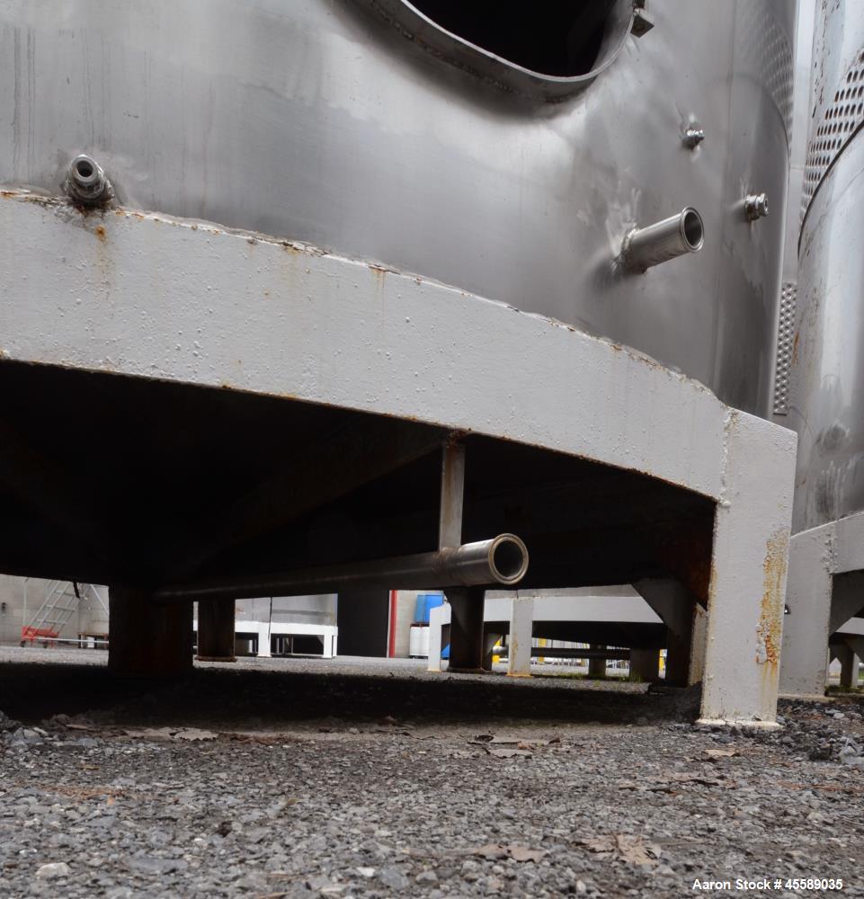 Used 15000 Gallon Douglas Brothers 304 Stainless Steel Vertical Tank