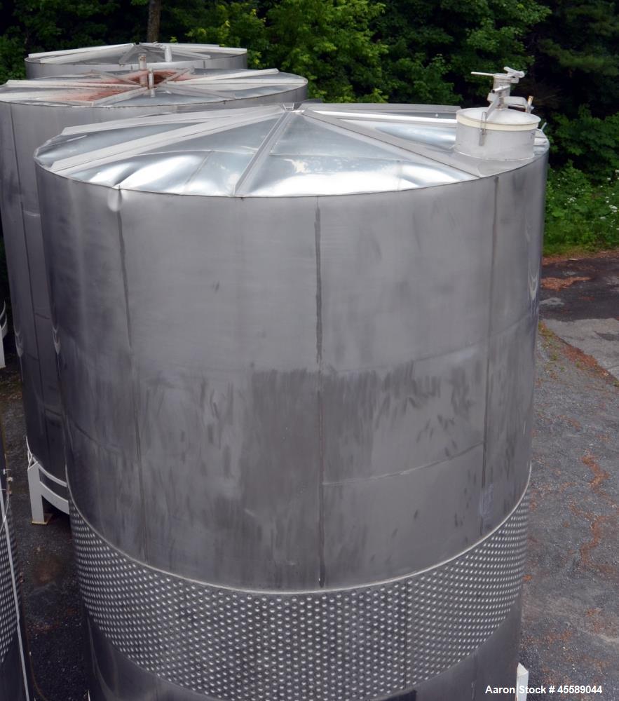 Used 16000 Gallon Douglas Brothers 304 Stainless Steel Vertical Tank