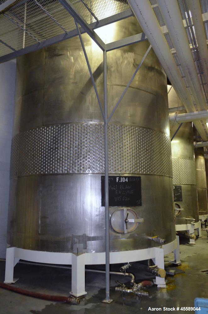 Used 16000 Gallon Douglas Brothers 304 Stainless Steel Vertical Tank