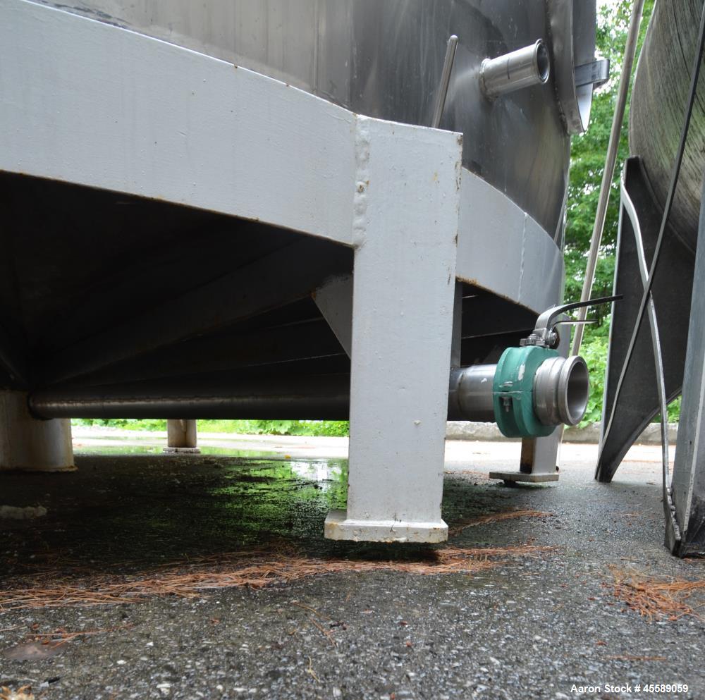 Used 16000 Gallon Douglas Brothers 304 Stainless Steel Vertical Tank