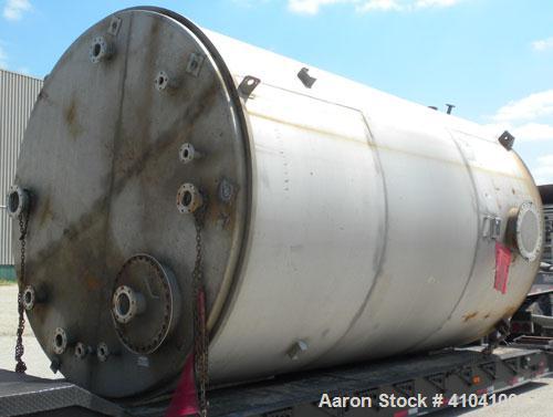 Used Evans & Sons Process Tank Company Tank, 12,000 Gallon, 316 Stainless Steel, Vertical. 132" diameter x 216" straight side, flat top and bottom. Internal rated atmospheric at 200 deg.f.. Openings ...