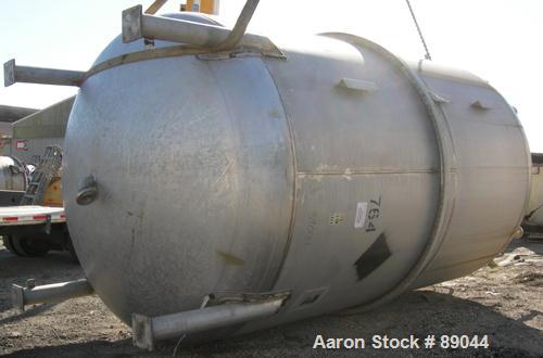 USED: Fabricated Products tank, 9000 gallon, 316L stainless steel, vertical. Approximately 10' diameter x 14' straight side, 2:1 elliptical top and bottom. Internal rated FV and 15 psi at 200 deg F. ...