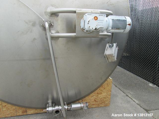 Used Feldmeier Tank, 6,000 Gallon, Stainless Single, Vertical.