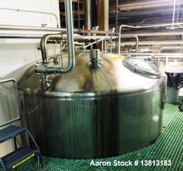 Used Feldmeier 6000 Gallon 316 Stainless Steel Vertical Storage Tank.