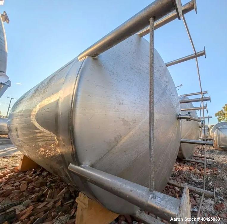 Industrial Used - Feldmeier 12,000 Gallon Stainless Steel Vertical Storage Tank