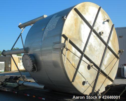 Used Feldmeier Equipment Tank, 6000 gallon, 304L stainless steel, vertical. 144" Diameter x 87" straight side, flat top, dished bottom. Internal rated  -20 to 125 deg F. Openings: top 3/4", 2", (2) 3...