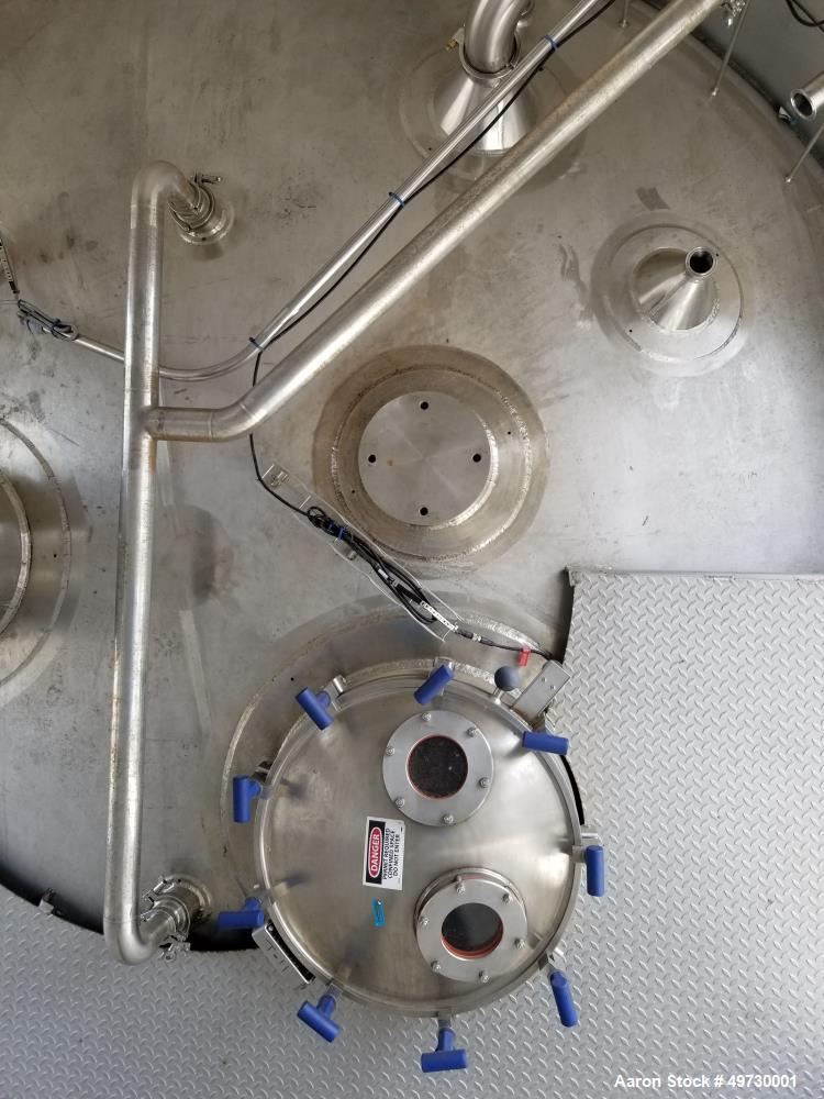 Used Feldmeier 25,000 Gallon 304 Stainless Steel Polished Vertical Vacuum Tank