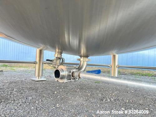 10,000 Gallon Stainless Steel Feldmeier Tank