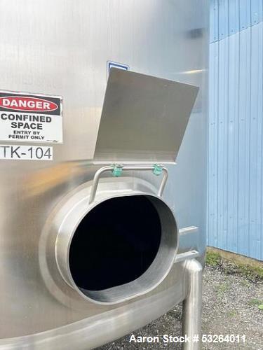 7,000 Gallon Stainless Steel Feldmeier Tank