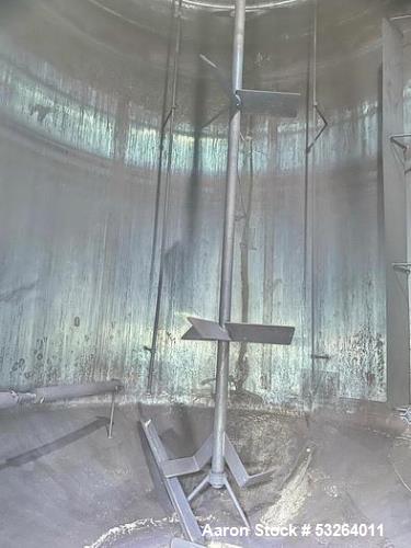 7,000 Gallon Stainless Steel Feldmeier Tank