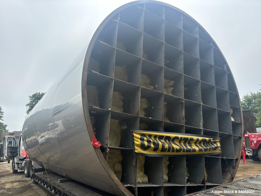 Used Feldmeier Tank, Stainless steel. 12' diameter x 28' long. Vertical. S/n 1410362