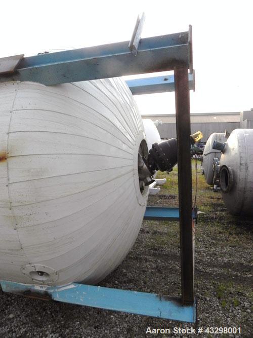 Used Hamilton Dynamic Crystallizer Pressure Tank, 5,300 Gallon, 304L Stainless Steel, Vertical. 96” Diameter x 156” straight side, 2:1 elliptical top and bottom. Internal rated Full Vacuum & 60 psi a...