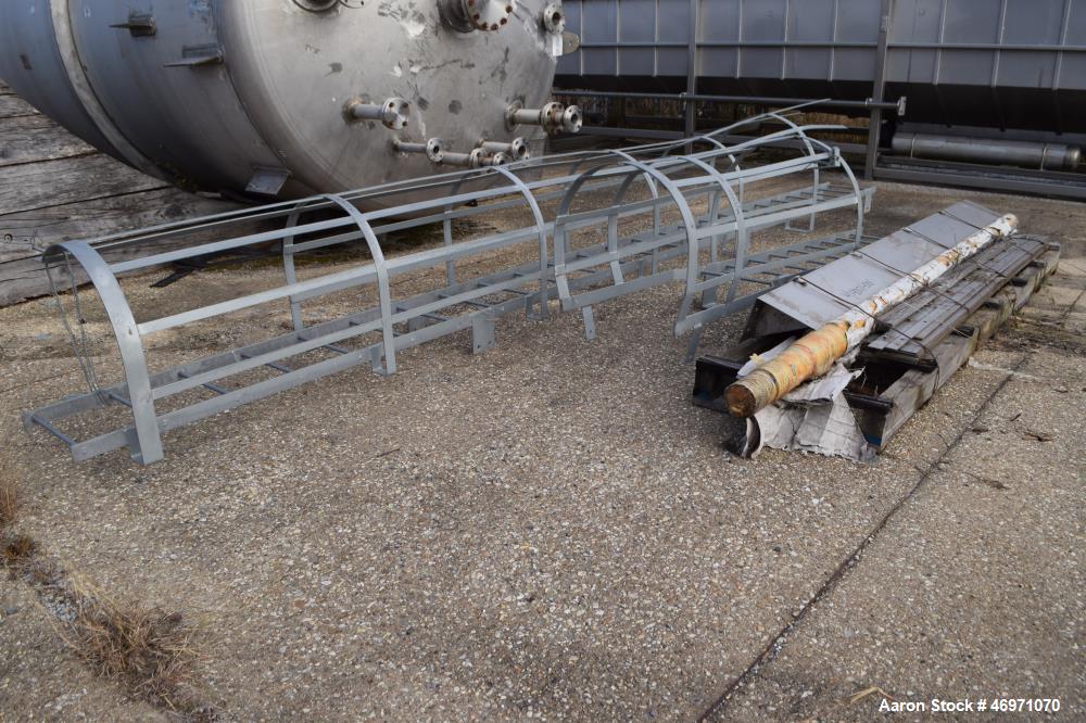 Unused- JMW James Machine Works Pressure Tank, 14,000 Gallon, 316L Stainless Steel, Vertical. 120" Diameter x 300" straight side, dished top and bottom. Internal Rated 30 psi at 300 degrees F. Openin...