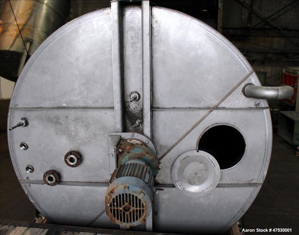 Used Mid-State Tank, 6000 Gallon, 304 Stainless Steel, Vertical.