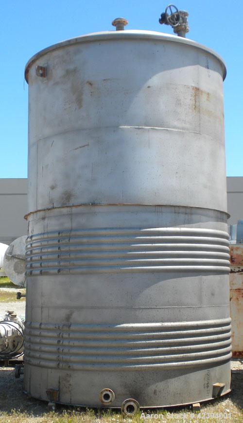 Used Modern Welding Company Tank, 9000 gallon, 304 stainless steel, vertical. Approximate 120" diameter x 184" straight side, dished top, flat bottom. Internal rated 5 psi at 150 deg F. (2) Approxima...