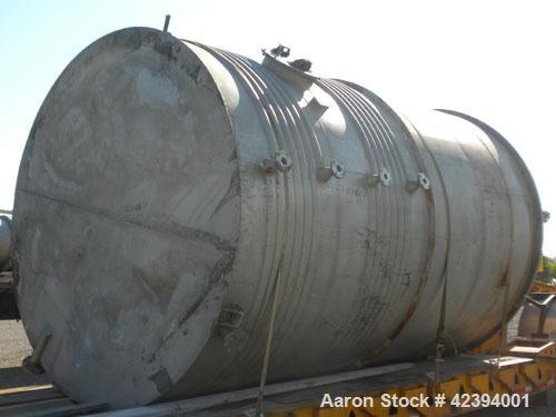 Used Modern Welding Company Tank, 9000 gallon, 304 stainless steel, vertical. Approximate 120" diameter x 184" straight side, dished top, flat bottom. Internal rated 5 psi at 150 deg F. (2) Approxima...