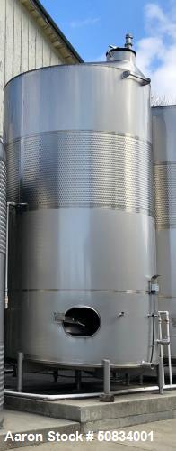 Used- Mueller 6,000 Gallon Stainless Steel Tank,