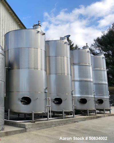 Used- Mueller 6,000 Gallon Stainless Steel Tank,