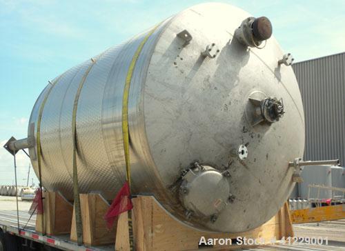 Used Mueller Jacketed Tank, 5000 gallon, 304 stainless steel, vertical. 109’’ diameter x 123’’ straight side, dish top and bottom. Internal rated to 200 deg F, dimple jacket rated 75 psi at 200 deg F...