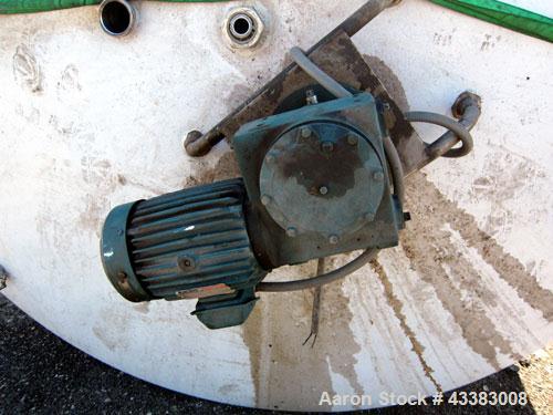 Used Mueller Tank, 5,000 Gallon, 304 Stainless Steel. Approximate 108” Diameter x approximate 125” straight side, dished top and bottom. 20 Cubic feet partial section of sidewall dimple jacket, cooli...