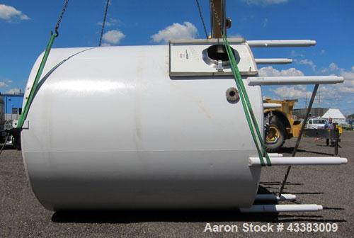Used Mueller Tank, 5,000 Gallon, 304 Stainless Steel. Approximate 108” Diameter x approximate 125” straight side, dished top and bottom. 20 Cubic feet partial section of sidewall dimple jacket, cooli...