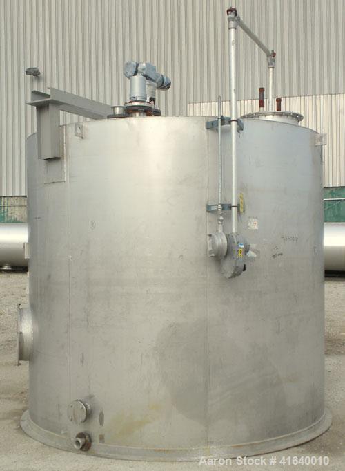 Used- Bendel Tank, 5,000 Gallon, 304 Stainless Steel, Vertical. 118" diameter x 108" straight side, coned top, sloped bottom...