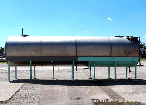 Used 5,500 Gallon Stainless Steel Tank