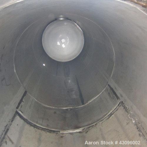 Used 5,500 Gallon Stainless Steel Tank