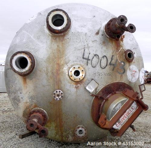 Used Canadian Pipe And Steel Fabricators Pressure Tank, 5500 Gallon, 316 Stainless Steel, Vertical. 108’’ Diameter x 128’’ straight side, dished top and bottom. Internal rated 300 psi at 200 degrees ...