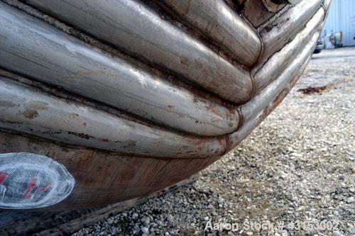 Used Canadian Pipe And Steel Fabricators Pressure Tank, 5500 Gallon, 316 Stainless Steel, Vertical. 108’’ Diameter x 128’’ straight side, dished top and bottom. Internal rated 300 psi at 200 degrees ...