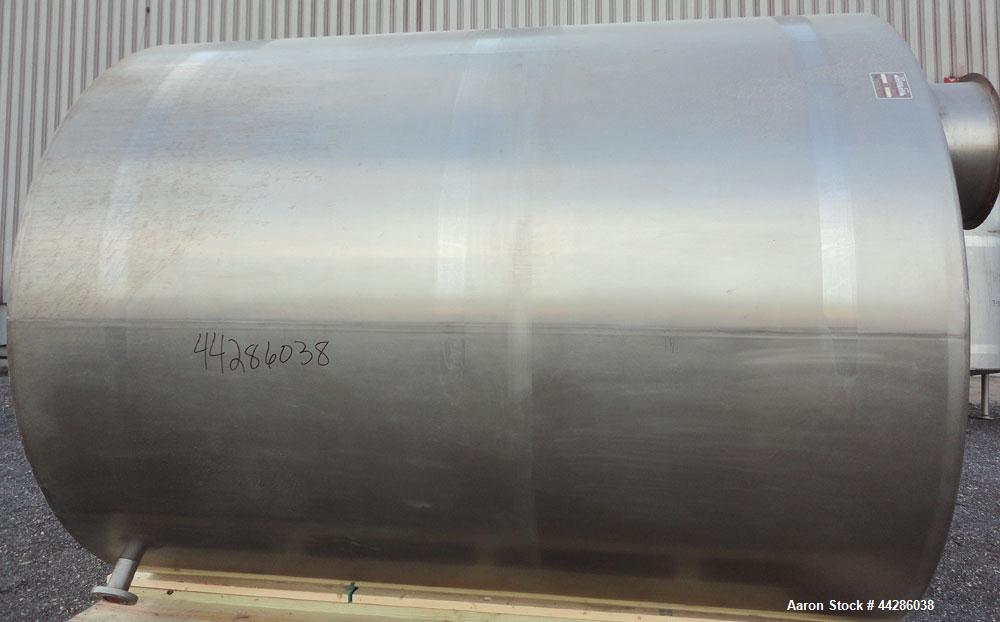 Used Perma-San Tank, 5000 Gallon, 316 Stainless Steel, Vertical. 108” Diameter x 130” straight side, cone top, flat bottom. 20” Diameter top man way with cover. 3” Diameter Tri Clamp Center Top Inlet...