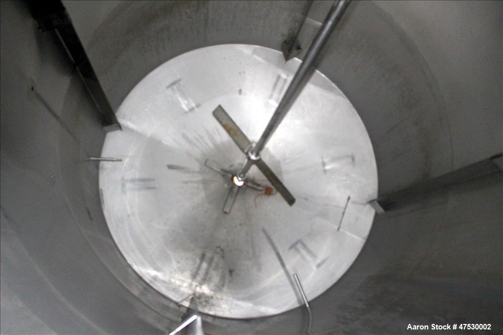 Used Perry Products Tank, 5,600 Gallon, Model VCWX, 316 Stainless Steel, Vertic