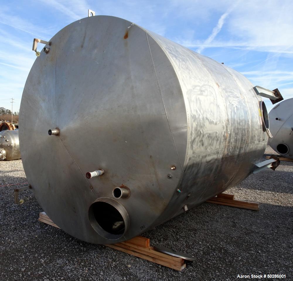 Used Perry Products  5,200 Gallon Tank, Stainless Steel, Vertical.