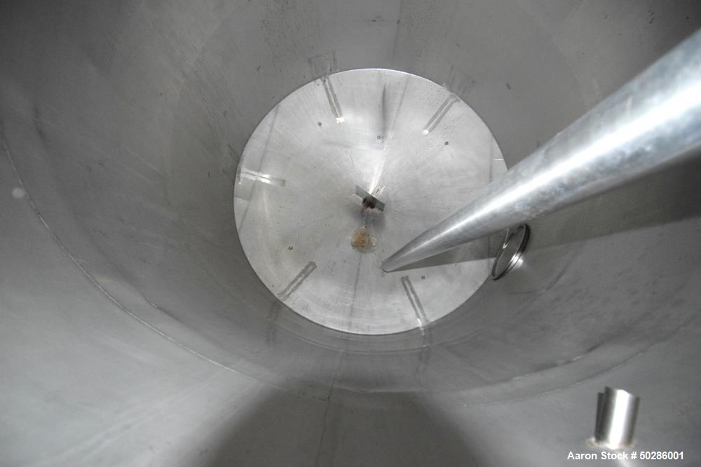 Used Perry Products  5,200 Gallon Tank, Stainless Steel, Vertical.