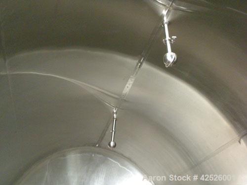Used Pfaudler Cold Wall Tank, 5,000 Gallon, 304 Stainless Steel, Horizontal. 96" Diameter x 150" straight side, dished heads. Dimple jacket rated 150 PSI @ 365 degrees F.  (1) Head mounted agitator w...