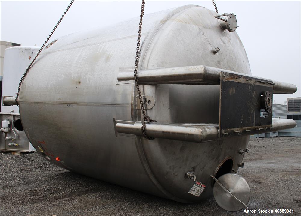 Used- Precision Stainless Mixing Tank, 10,000 Gallon, 316L Stainless Steel, Vertical. Approximate 144" diameter x 142" strai...