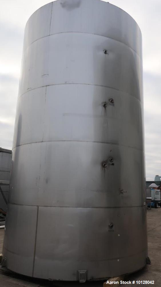 Used- 12,000 Gallon Santa Rosa Stainless Steel Vertical Stainless Jacketed Tank