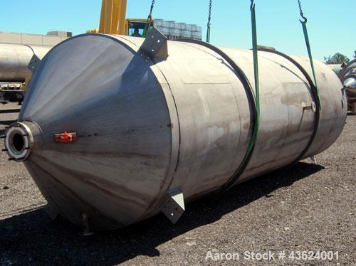 Used Springs Fabrication Product Hopper/Silo, 739.44 cubic feet (5533 gallon), 304 stainless steel, vertical. Approximately 78" diameter x 236" straight side. Flat welded top, 48" coned bottom, rated...