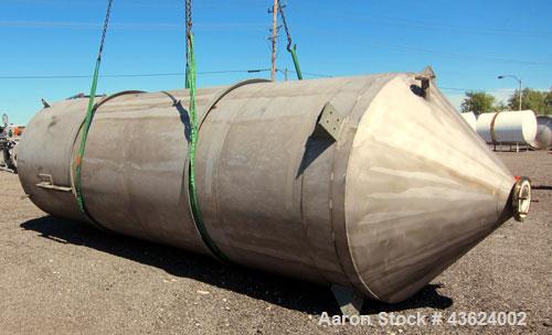 Used Springs Fabrication Product Hopper/Silo, 739.44 cubic feet (5533 gallon), 304 stainless steel, vertical. Approximately 78" diameter x 236" straight side. Flat welded top, 48" coned bottom, rated...