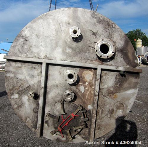 Used Springs Fabrication Product Hopper/Silo, 739.44 cubic feet (5533 gallon), 304 stainless steel, vertical. Approximately 78" diameter x 236" straight side. Flat welded top, 48" coned bottom, rated...