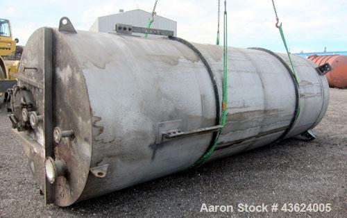 Used Springs Fabrication Product Hopper/Silo, 739.44 cubic feet (5533 gallon), 304 stainless steel, vertical. Approximately 78" diameter x 236" straight side. Flat welded top, 48" coned bottom, rated...