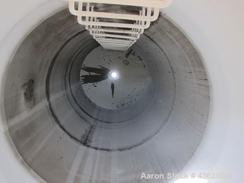 Used Springs Fabrication Product Hopper/Silo, 739.44 cubic feet (5533 gallon), 304 stainless steel, vertical. Approximately 78" diameter x 236" straight side. Flat welded top, 48" coned bottom, rated...
